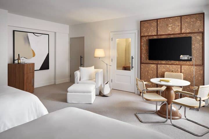 Room 13 of 50