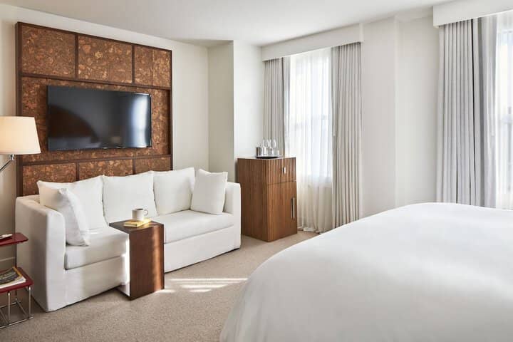 Room 22 of 50